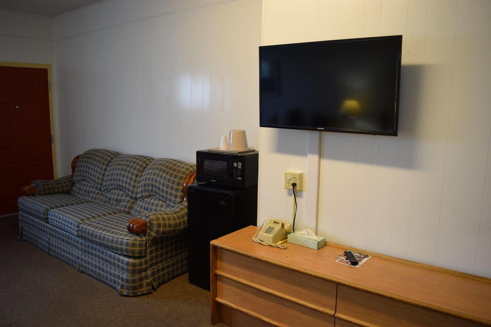 Economy Inn Taylorville Buitenkant foto