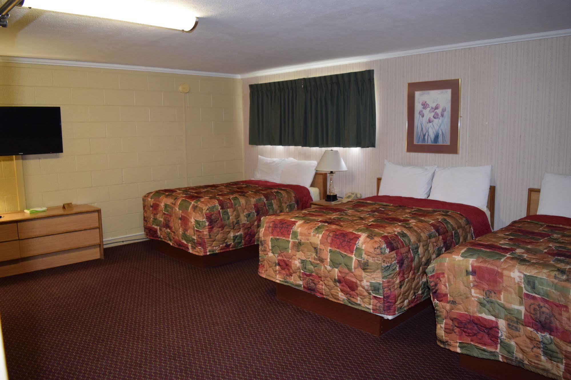 Economy Inn Taylorville Buitenkant foto